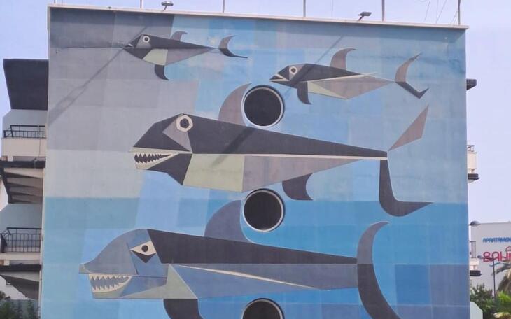 Mural hotel Delfín