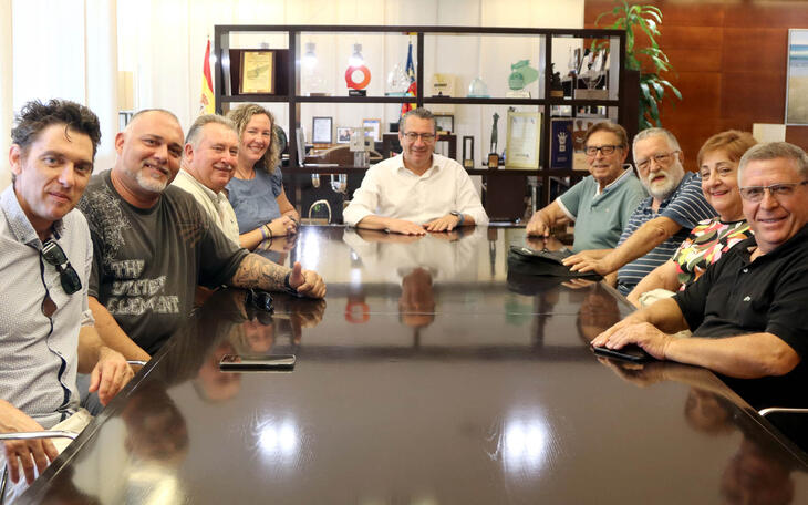 Recibimiento a la nueva directiva del Doble Amor