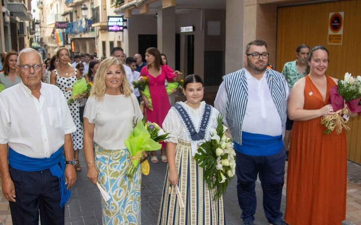 Ofrenda a la Virgen del Carmen