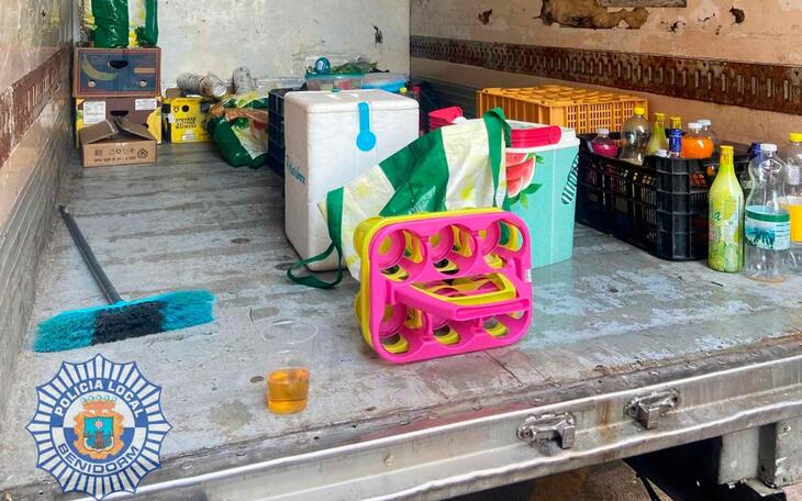 La Policía Local intercepta un camión de venta ambulante de bebidas que pretendía actuar en la playa