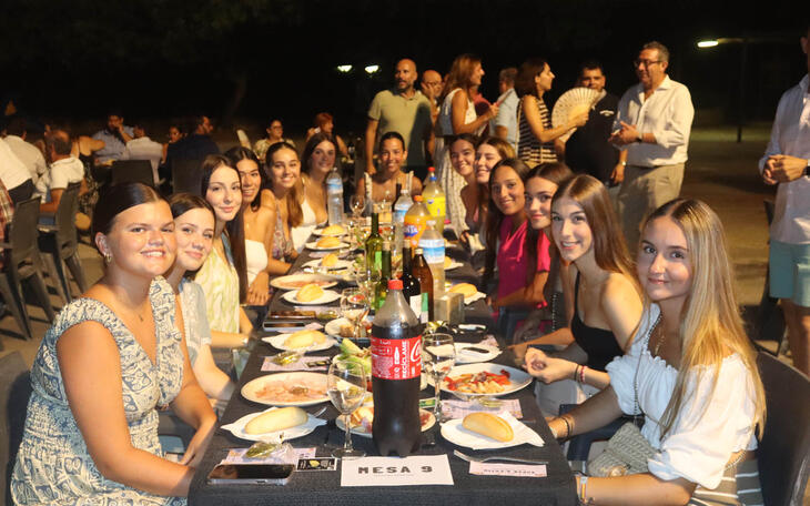 Sopar Roser