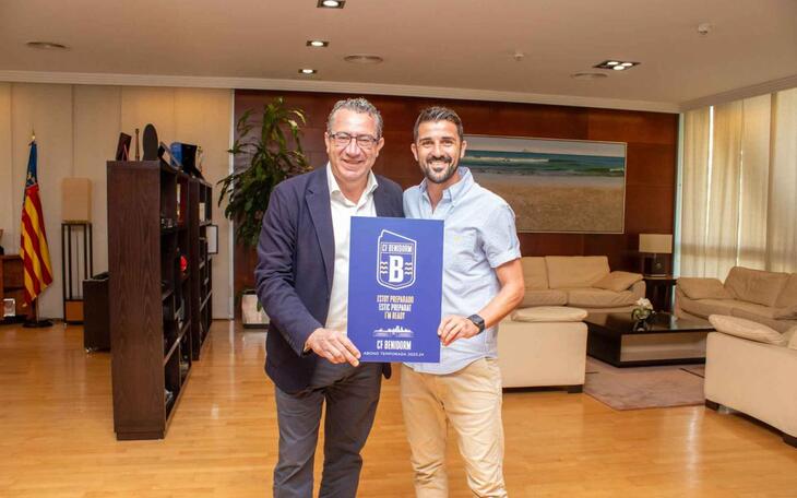 Toni Pérez y David Villa.