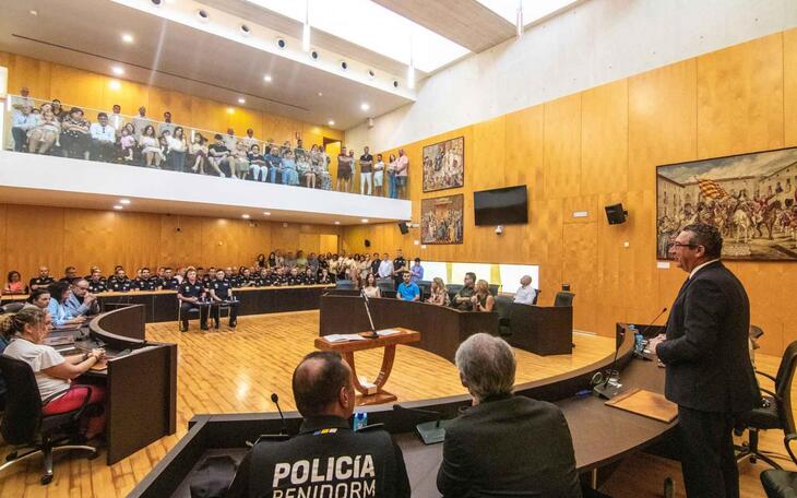 Toma de posesión de nuevos agentes e inspectores