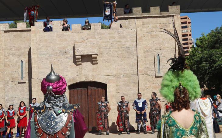 Parlamento de paz de los Moros y Cristianos de Benidorm