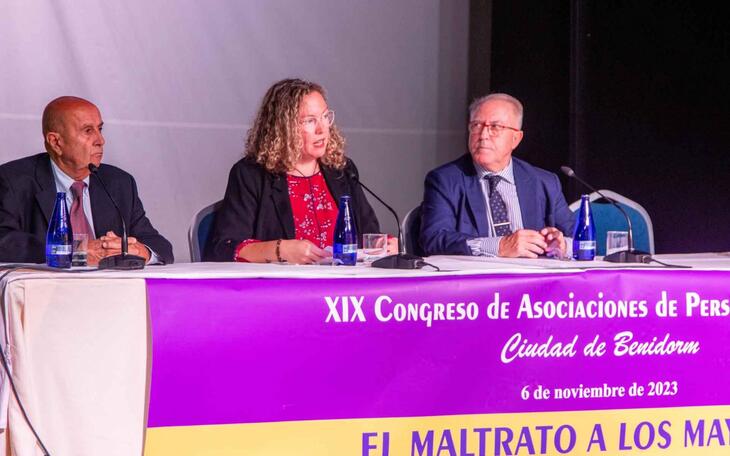 Ángela Zaragozí durante su intervención.