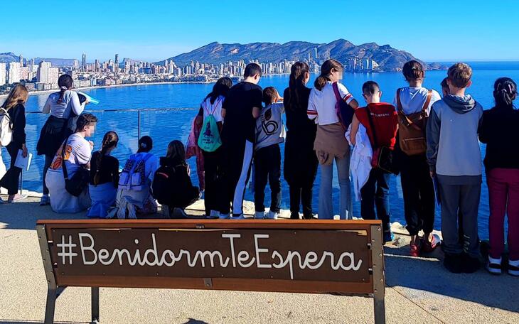 Patrimonio Histórico retoma las visitas escolares al Tossal de La Cala con 220 estudiantes de Primaria y Secundaria