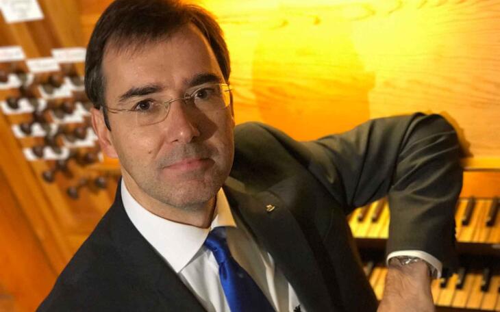 Josep Vicent Giner y la Agrupación Coral cierran este sábado el XI Festival Internacional de Órgano de Benidorm