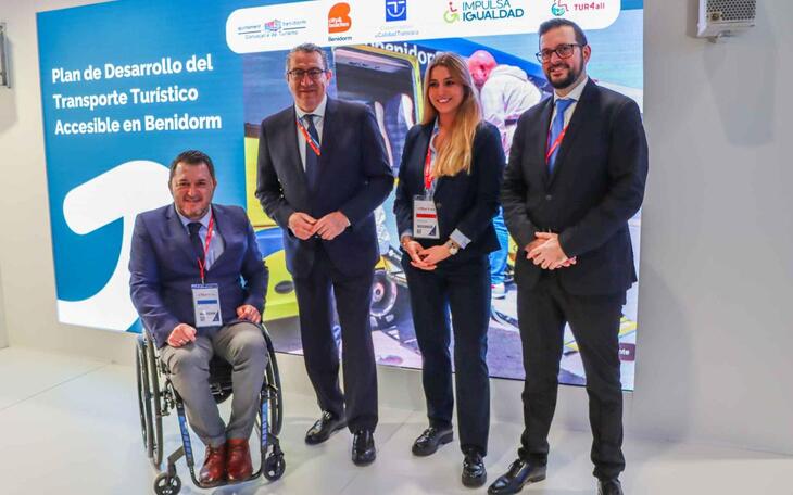 Benidorm presenta en Fitur un plan pionero para mejorar la accesibilidad del transporte turístico