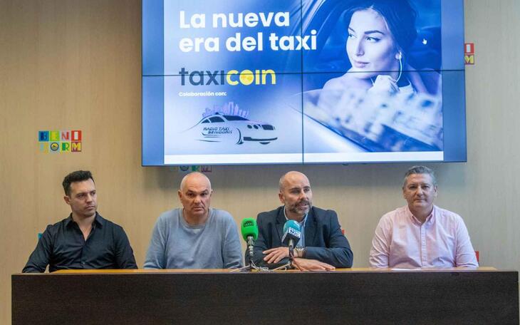 Los taxis de Benidorm incorporan una pionera ‘app’ para solicitar el servicio a través del móvil