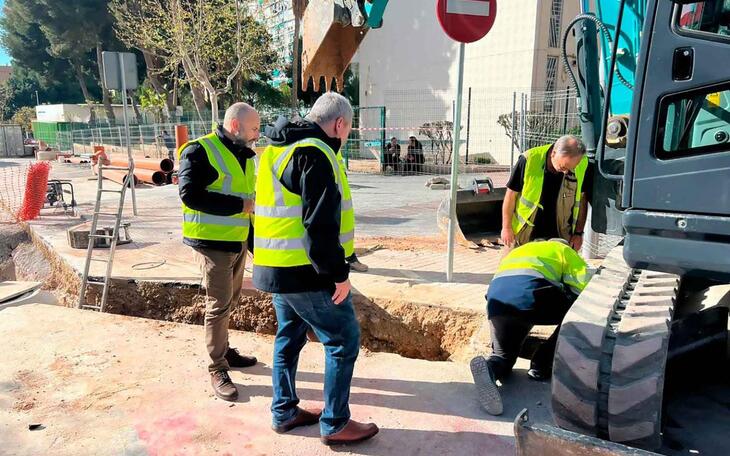 Benidorm reabre hoy el tránsito rodado en la calle Holanda