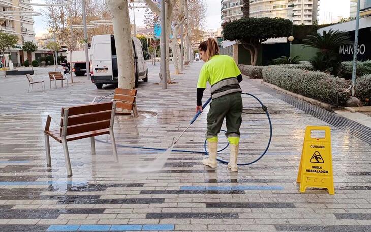 El Ayuntamiento rehará los pliegos del contrato de limpieza viaria y recogida de residuos adaptándolos a la resolución del TARC