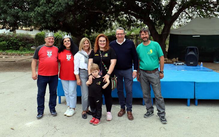 Los cargos festeros y municipales