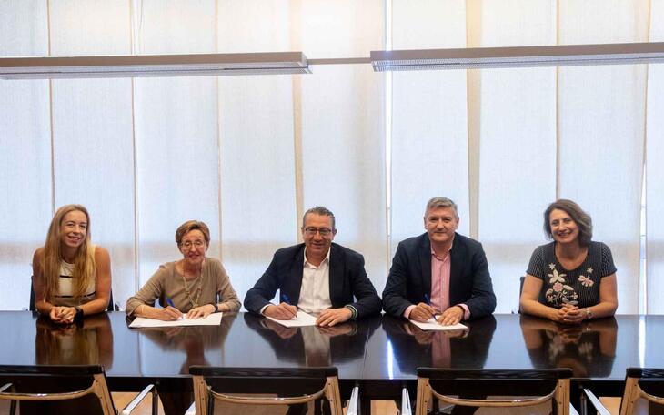 Benidorm renueva su colaboración con Cruz Roja para la atención de situaciones de emergencia social y sanitaria
