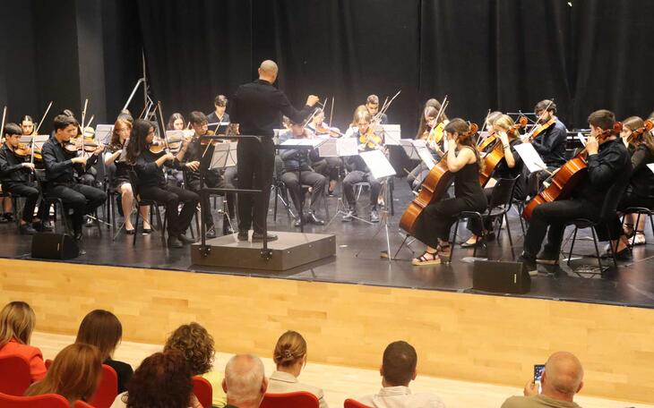 Alumnos de los conservatorios de Benidorm y Lliria muestran su talento en un concierto de intercambio celebrado en el Centro Cultural  