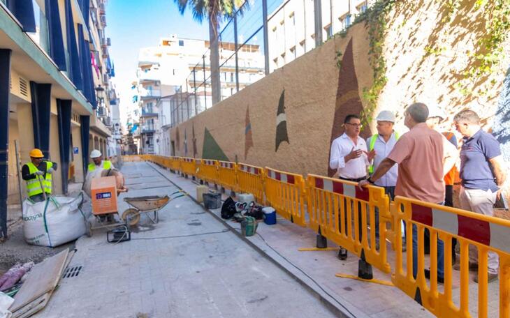 Obras en la calle Pérez Martortell
