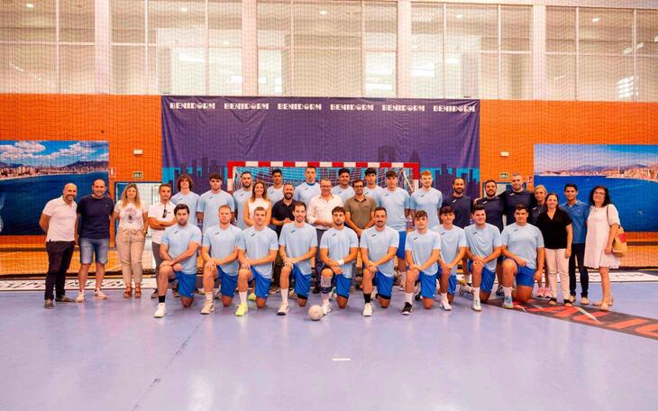 Primer entrenamiento del Servigroup Hoteles Benidorm de cara a su XI temporada en ASOBAL