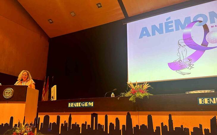 Ángela Zaragozí en la clausura del congreso.