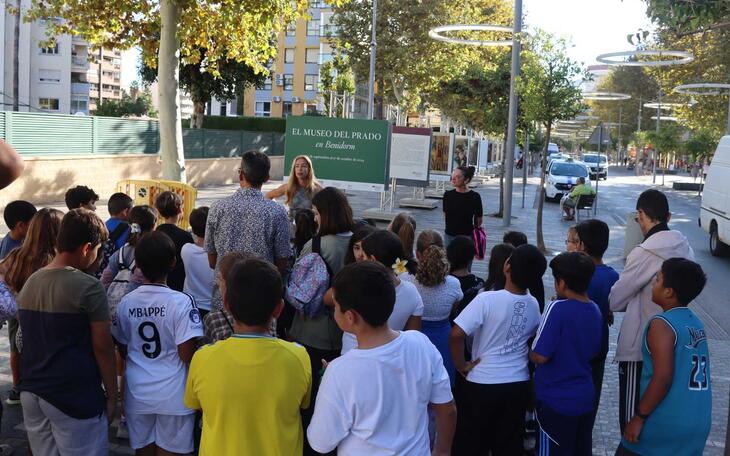 Grupos de escolares inician las visitas a la exposición ‘El Museo del Prado en Benidorm’