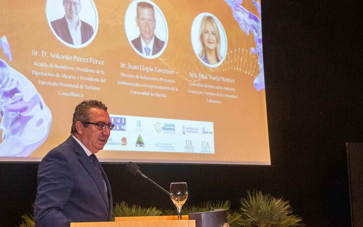 Toni Pérez aboga en el Foro de Turismo por que la IA “ayude a generar mejores alianzas entre lo público y lo privado” 