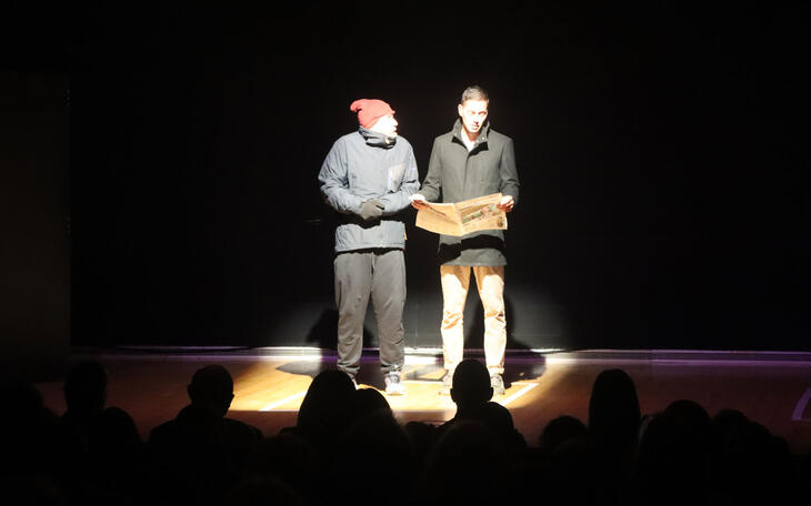 El Taller de Teatro pone el broche de oro a la Semana Cultural de las Festes Majors Patronals con su ‘Memorias de un ascensor’  