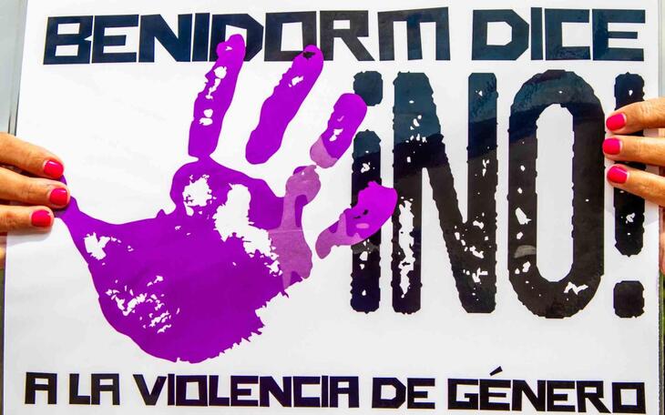Benidorm concede 9.000 euros para acciones de prevención de la violencia machista y fomento del asociacionismo femenino