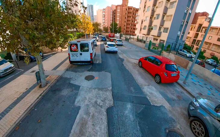 Av. Montecarlo.