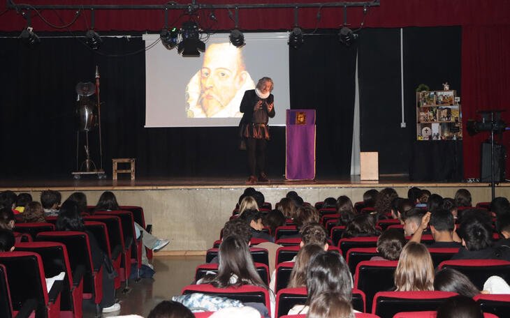 Cerca de 700 estudiantes de ESO y Bachillerato se acercan al teatro con el ciclo ‘Joves Espectadors’