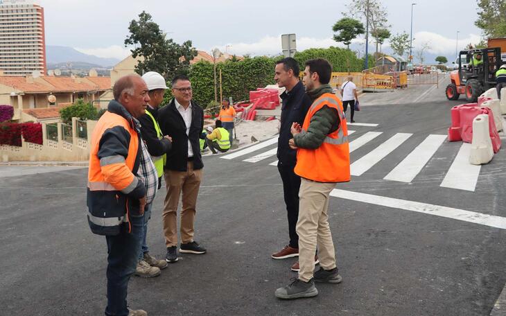 Benidorm finaliza las obras de renovación de infraestructuras hidráulicas y mejora de la escena urbana en Montecarlo y Armada Española 