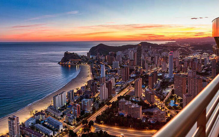 Benidorm renueva su plan estratégico para ahondar en la sostenibilidad y la compartición de datos 