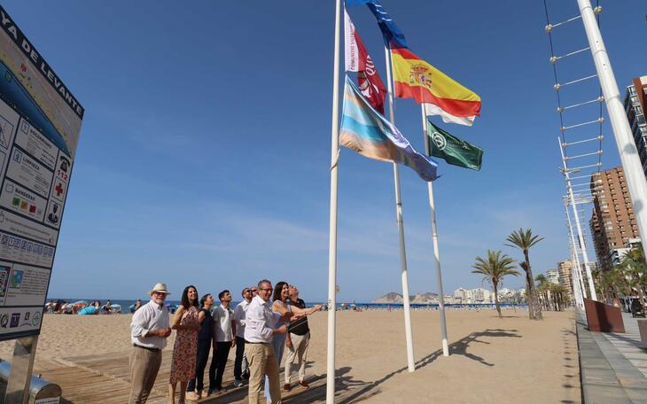 Cerca de 60 efectivos conformarán el dispositivo especial en las playas de Benidorm para la Noche de San Juan 