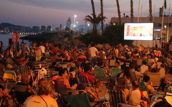 Cine en la playa