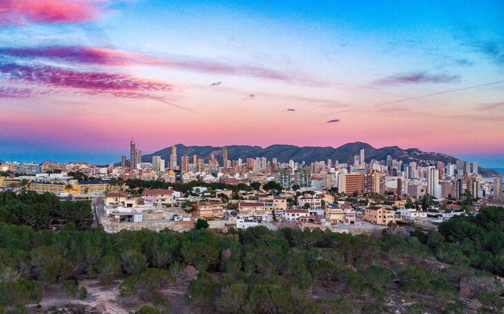 Benidorm inicia el camino hacia la certificación Biosphere, que medirá la sostenibilidad del destino y del sector turístico