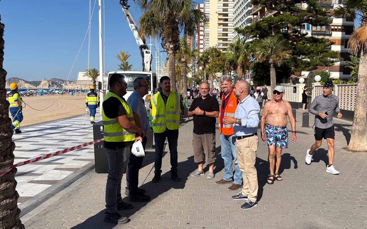 Benidorm reanuda tras la temporada estival las obras de la segunda fase de la renovación de la catenaria del Paseo de Levante 