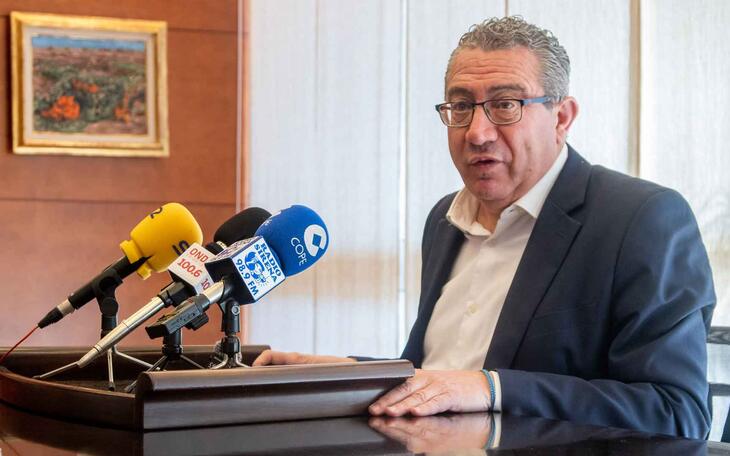 Toni Pérez.
