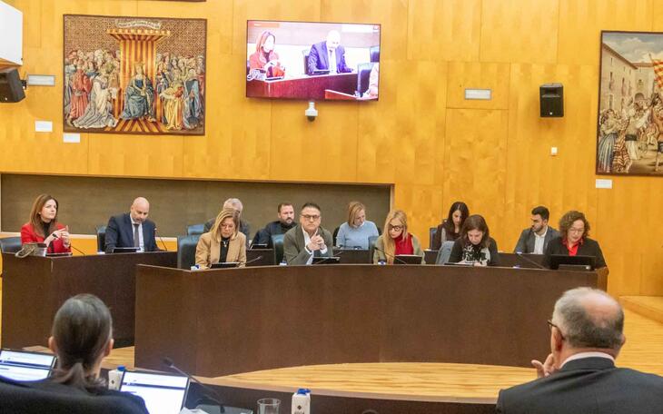 El pleno aprueba el proyecto básico y de ejecución del aparcamiento subterráneo de Jaime I, cuyas obras se prolongarán durante 15 meses