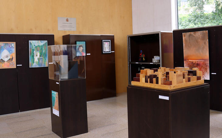 El Espai d’Art del Ayuntamiento expone las obras presentadas al XXXVII Concurso de Nuevos Creadores