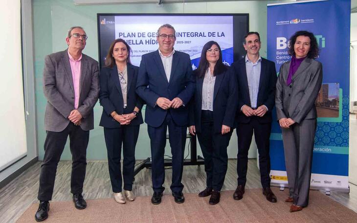Benidorm presenta un proyecto pionero para calcular la huella hídrica territorial y poder ajustar aún más el consumo de agua