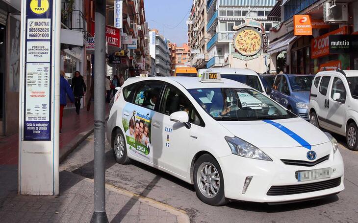 El Ayuntamiento informa de los cambios para la obtención del certificado municipal de aptitud para conducir taxis
