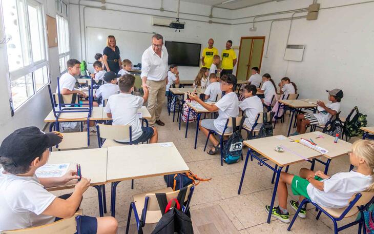 visita al Programa de Verano de Juventud