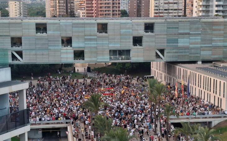 Concentració per Ceuta a Benidorm.
