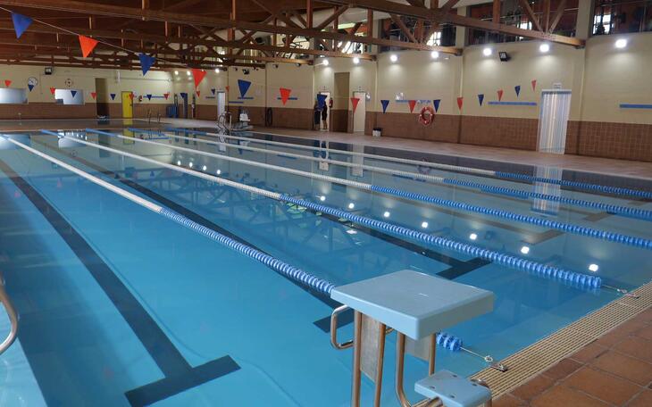 Piscina del Palau d’Esports l’Illa de Benidorm.