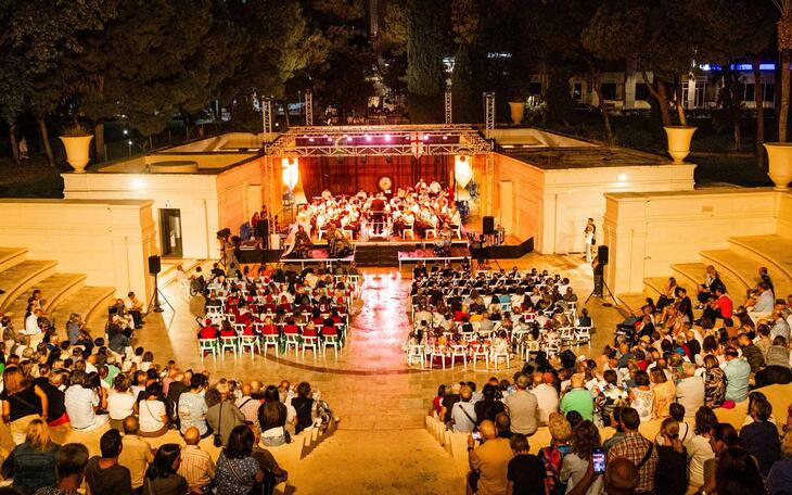 Concurs de música festera.