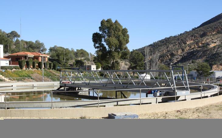 Benidorm aprueba una inversión de 800.000 euros en la EDAR para reducir la conductividad del agua para la agricultura