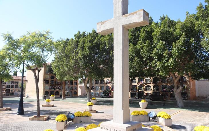 Benidorm abre al público mañana sus cementerios Verge del Sofratge y Sant Jaume, entre las 9 y las 14 horas