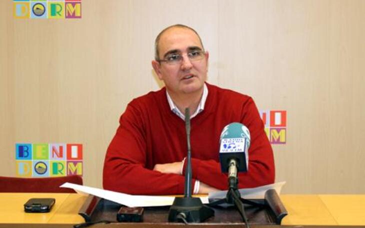 Benidorm actualiza su censo de establecimientos y será “implacable” con los que carezcan de licencia