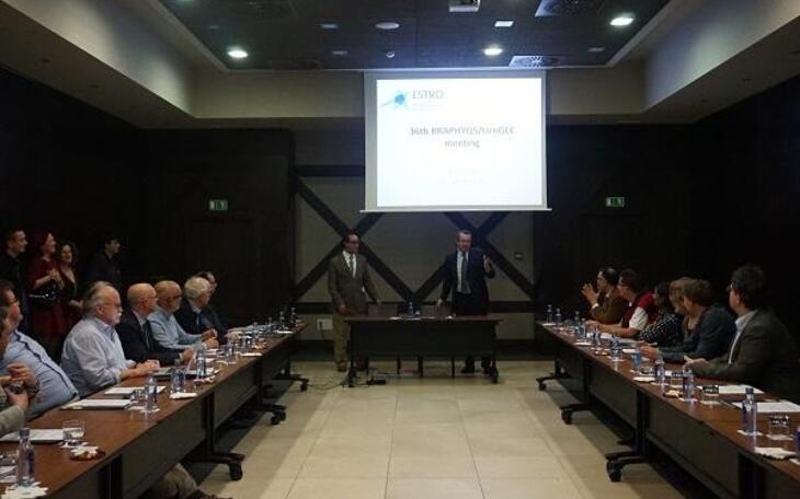 Toni Pérez inaugura el encuentro de la Sociedad Europea de Oncología Radioterápica que se celebra en Benidorm