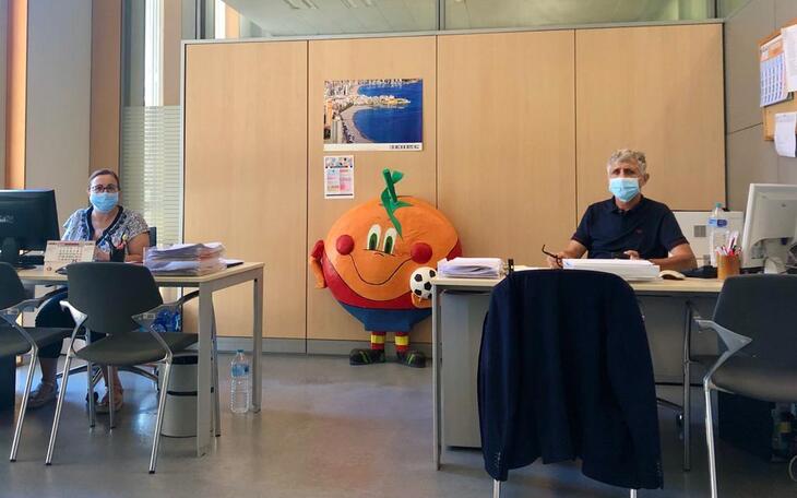 Ciudadanos propone a la Junta de Portavoces reconocer la labor de la policía local de Benidorm y otros servicios esenciales durante el Estado de Alarma