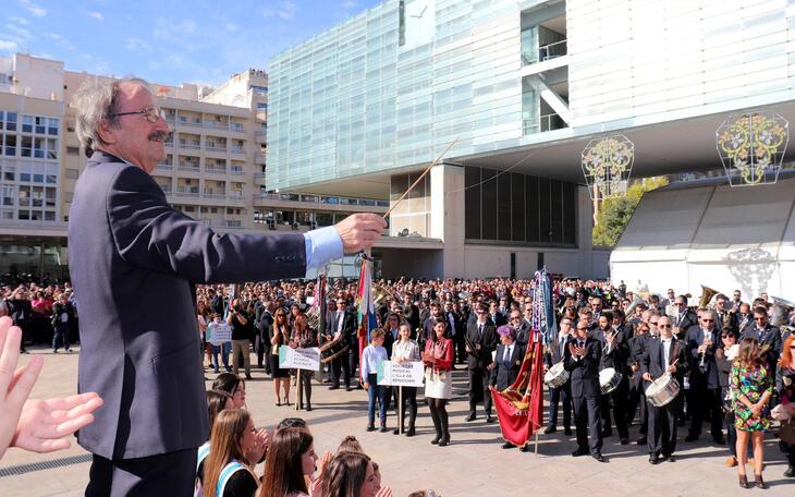 Benidorm respira ya sus días grandes de fiesta