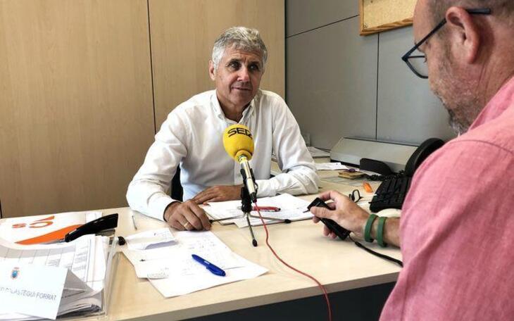 Ciudadanos denuncia que el gasto de 24.000 euros en alquiler de sillas de plástico de enero a julio