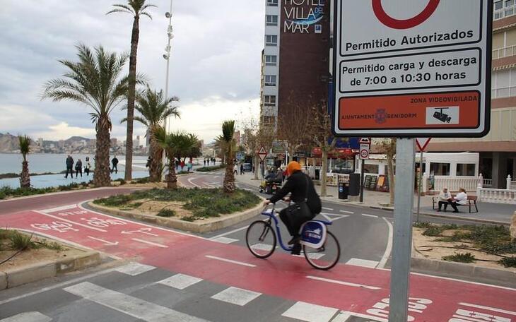 Benidorm licitará un contrato exclusivo para el control de la movilidad que incluirá soluciones ‘smart’